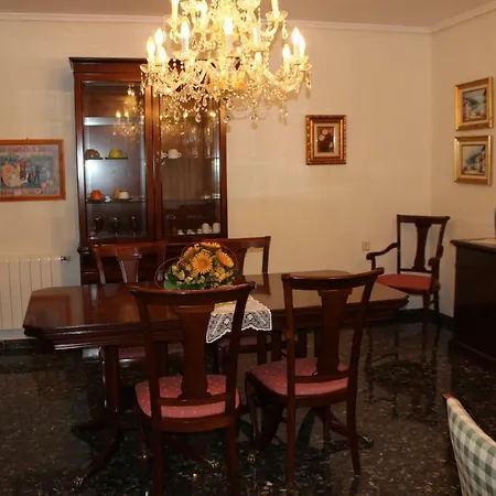 La Casa Del Pich Con Garaje Para Dos Vehiculos