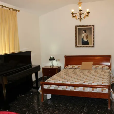 La Casa Del Pich Con Garaje Para Dos Vehiculos